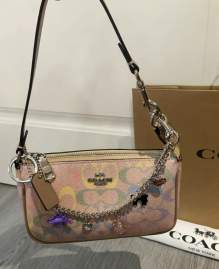 Picture of Coach Handbags _SKUfw232847038fw